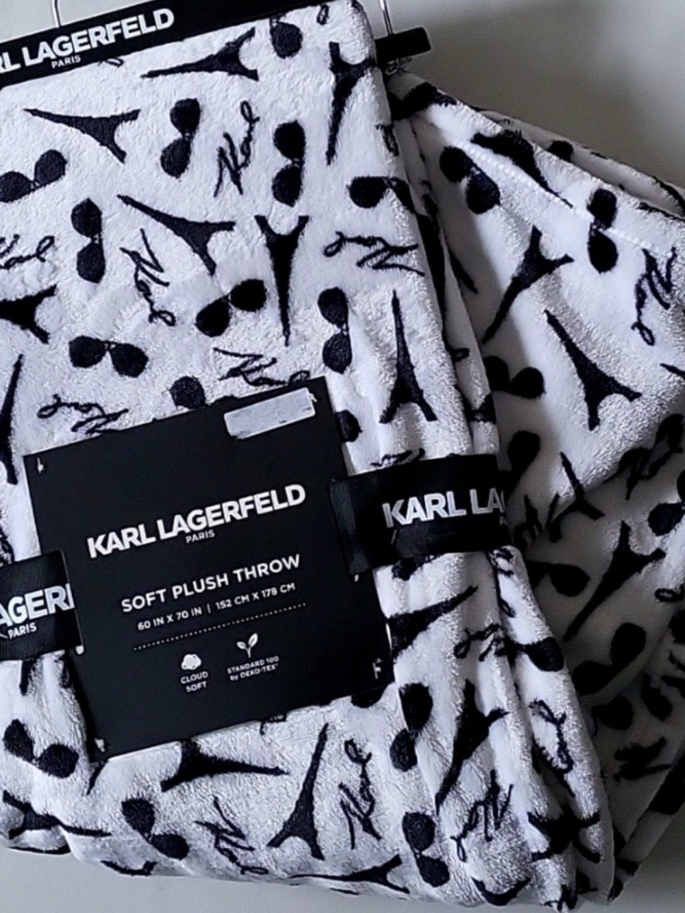 New Karl Lagerfeld 60 x 70 Throw Blanket